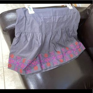 Pleated American Eagle skirt